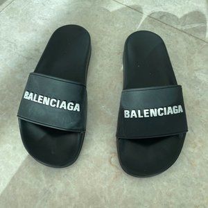 Balenciaga Slides 38